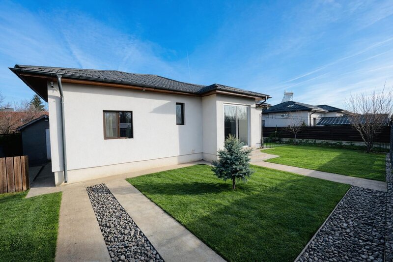 Domnesti Ilfov casa parter 3 dormitoare + panouri/baterii