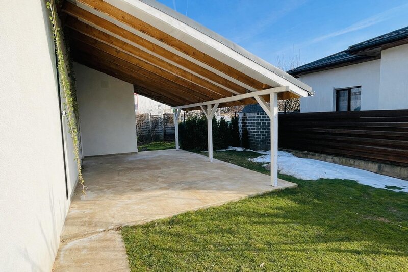 Domnesti Ilfov casa parter 3 dormitoare + panouri/baterii